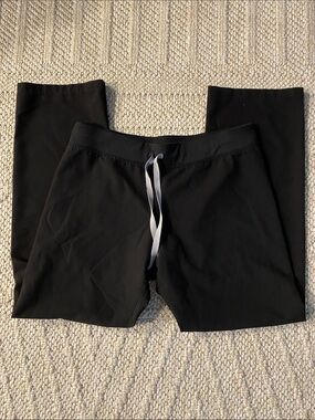 FIGS Black Livingston scrub Pants with Drawstring size medium